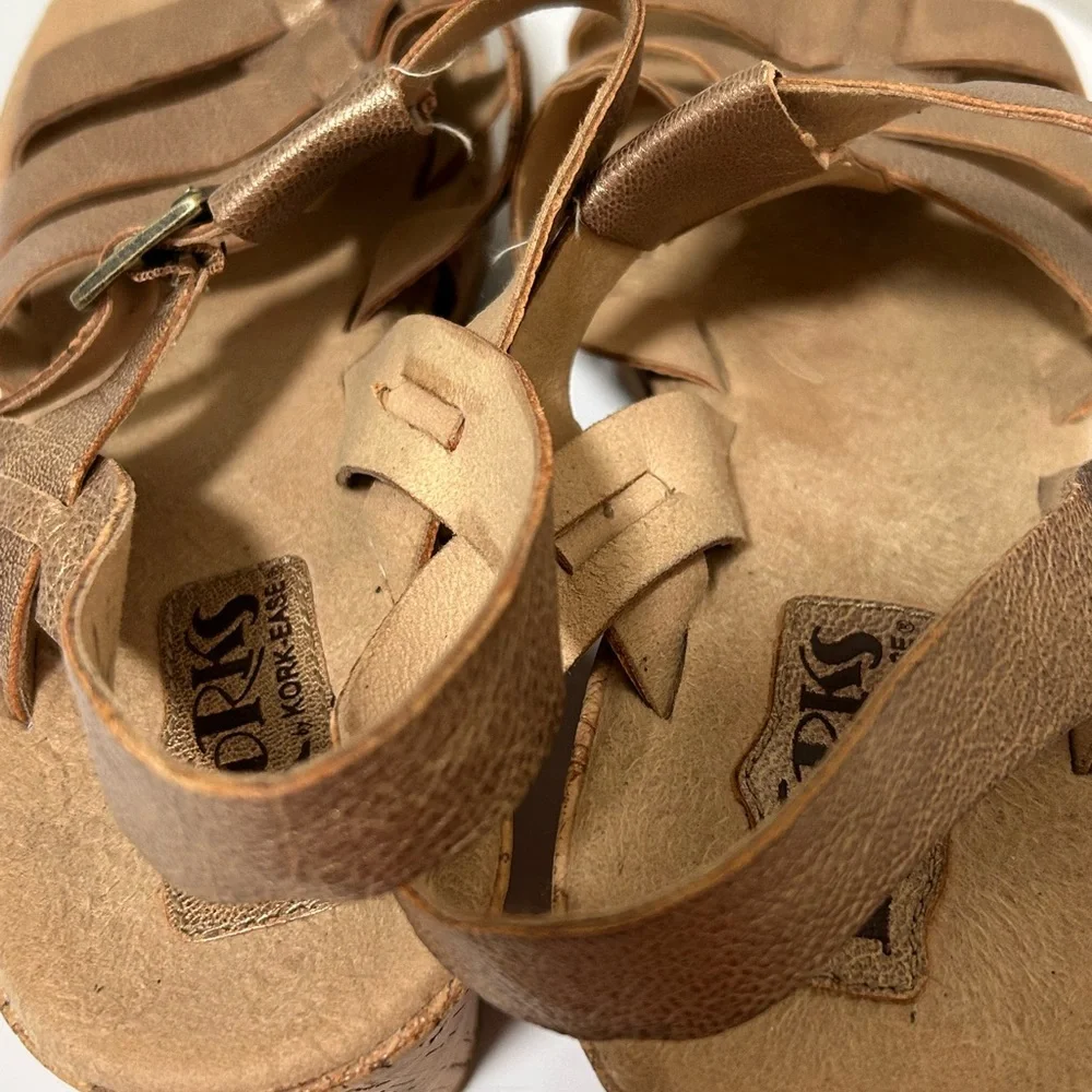 Kork Ease Wedge Sandals Metallic Bronze Tan Size 10